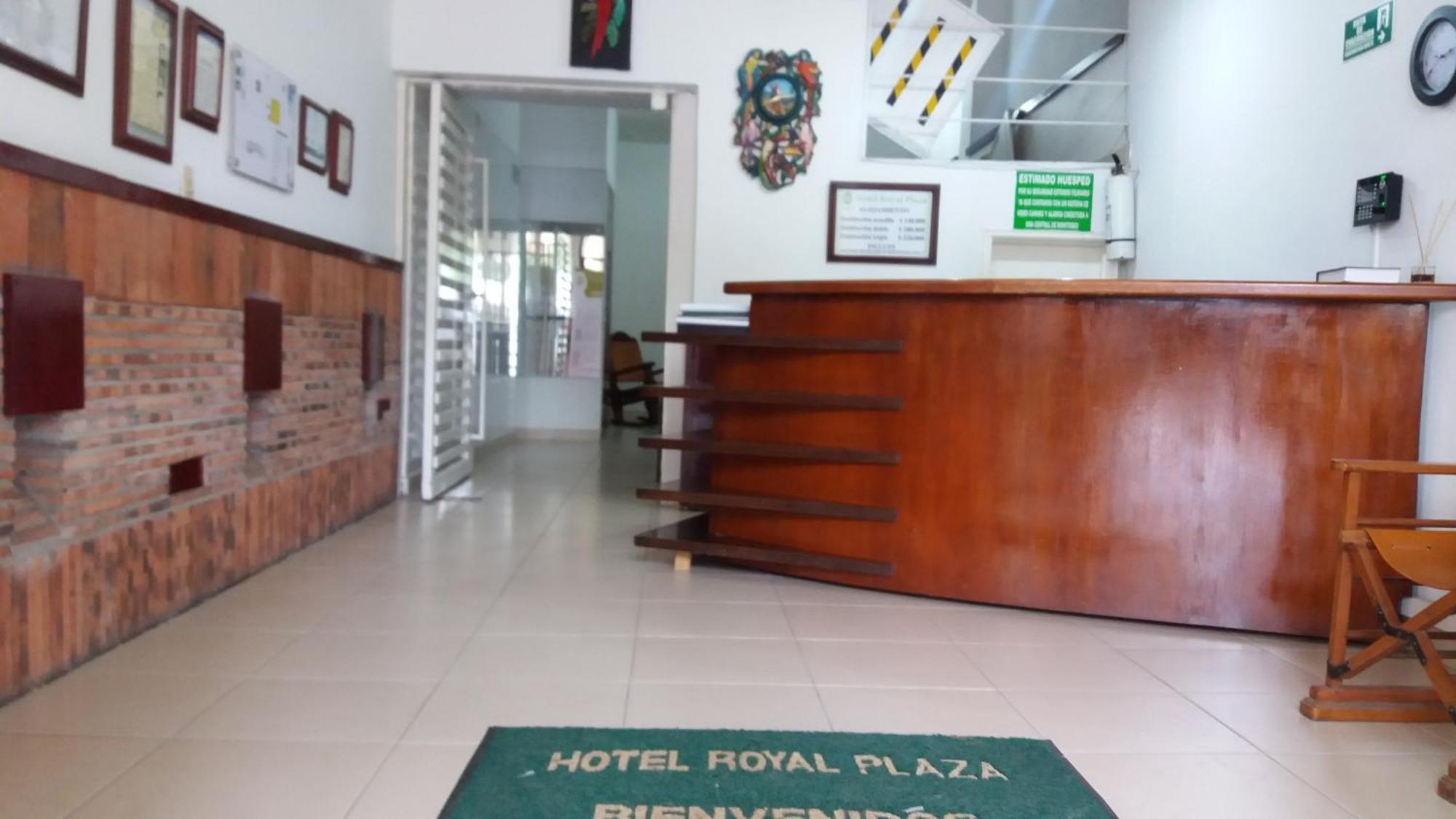 Hotel Royal Plaza فلورنسيا المظهر الخارجي الصورة