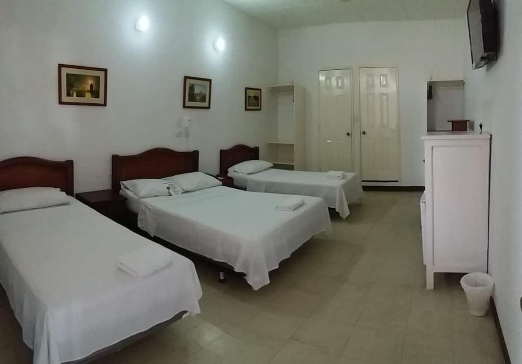 Hotel Royal Plaza فلورنسيا المظهر الخارجي الصورة